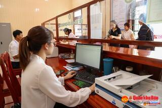 <a href="/ban-doc" title="Bạn đọc" rel="dofollow">Bạn đọc</a>