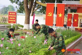 <a href="/ban-doc" title="Bạn đọc" rel="dofollow">Bạn đọc</a>