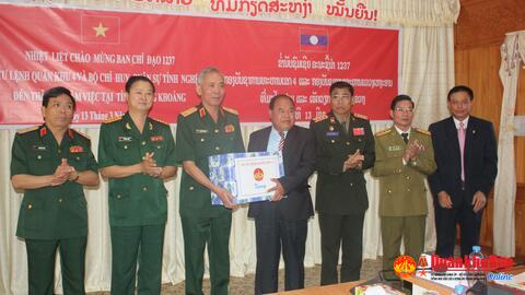 BCĐ 1237 Quân khu 4 làm việc với tỉnh Xiêng Khoảng – Lào.