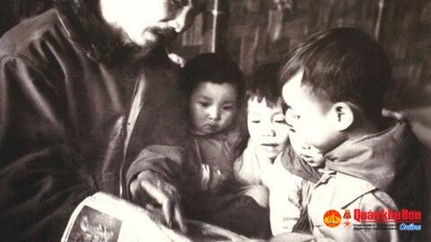  “Đối với những người viết báo chúng ta, cái bút là vũ khí sắc bén, bài báo là tờ hịch cách mạng...”
