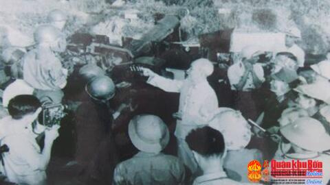 Người làm tướng có mưu trí bao giờ cũng lo lắng đến lợi, đến hại