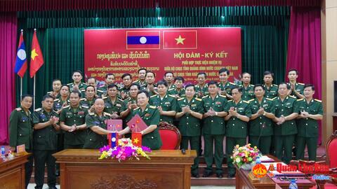 Bộ CHQS tỉnh Quảng Bình – Bộ CHQS tỉnh Khăm Muộn (Lào): Hội đàm - ký kết biên bản phối hợp thực hiện nhiệm vụ