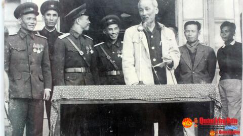 3 điều khen ngợi, 4 điều phê bình, 5 điều dặn dò của Chủ tịch Hồ Chí Minh đối với Lực lượng vũ trang Quân khu 4