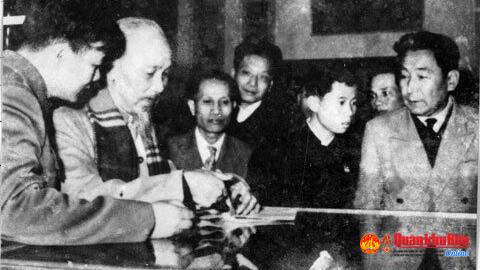 Đặt lợi ích chung lên trên lợi ích riêng, thì chúng ta nhất định thắng lợi