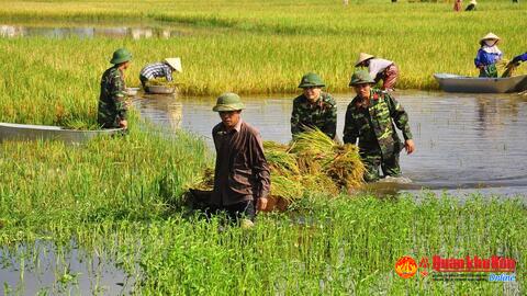 Bộ CHQS tỉnh Nghệ An: Tổng kết 5 năm thực hiện công tác ứng phó sự cố thiên tai và tìm kiếm cứu nạn