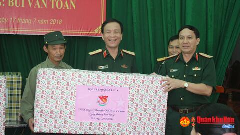 Bộ tư lệnh Quân khu: Bàn giao Nhà tình nghĩa tại huyện Nghi Lộc, Nghệ An.
