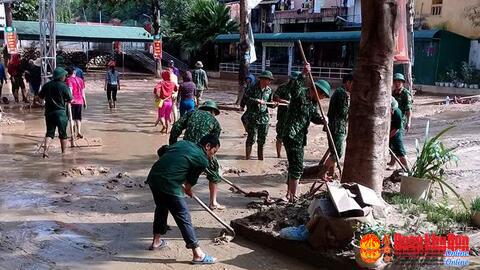Bộ CHQS tỉnh Nghệ An:  Tham gia tích cực khắc phục hậu quả ảnh hưởng của bão số 4