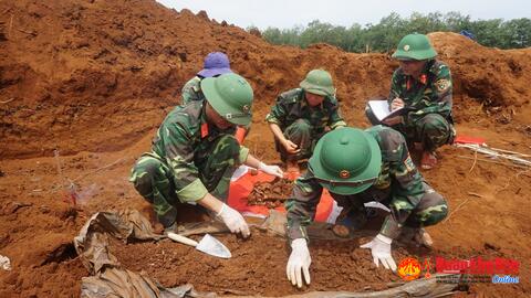 Bộ CHQS tỉnh Quảng Trị: Đã tìm kiếm, quy tập được 38 hài cốt liệt sĩ tại xã Gio Bình, huyện Gio Linh