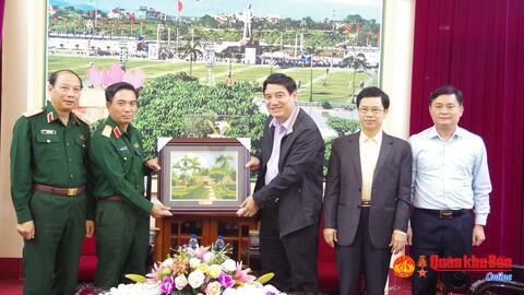 Tư lệnh Quân khu thăm và làm việc tại Nghệ An
