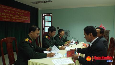 Ban CHQS huyện Tuyên Hóa (Quảng Bình): Chi trả trợ cấp cho 299 đối tượng theo Quyết định 49