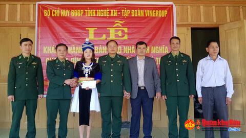 Bộ Chỉ huy Bộ đội Biên phòng Nghệ An: Khánh thành và bàn giao 4 nhà tình nghĩa