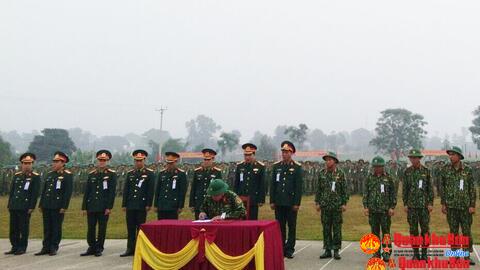 Trung đoàn 1 (Sư đoàn 324) phát động thi đua cao điểm "Mừng Đảng, mừng Xuân, ra quân Quyết thắng"