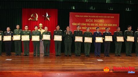 Báo Quân khu 4 được Bộ Quốc phòng tặng Bằng khen hoàn thành xuất sắc nhiệm vụ