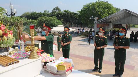 Tỉnh Quảng Bình tổ chức trọng thể Lễ Truy điệu và an táng 31 hài cốt liệt sỹ