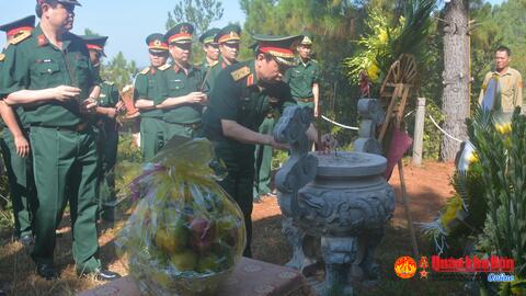 Bộ Quốc phòng: Tổ chức các hoạt động kỷ niệm Ngày Thương binh Liệt sĩ tại Quảng Bình và Quảng Trị