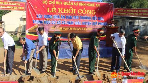 Khởi công xây dựng nhà ăn bán trú cho học sinh ở Nậm Giải