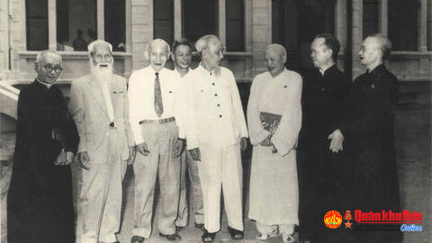 Đồng bào lương và giáo hãy đoàn kết chặt chẽ, giúp đỡ lẫn nhau