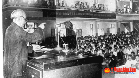 Khi phát triển Đảng cần phải chọn lọc rất cẩn thận