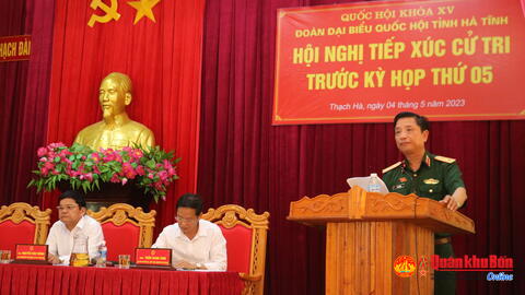Trung tướng Hà Thọ Bình tiếp xúc cử tri tại huyện Thạch Hà, tỉnh Hà Tĩnh