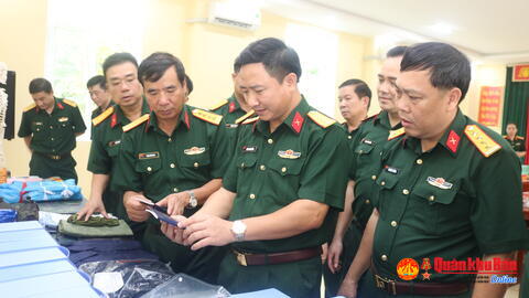 Ban Chỉ đạo 515 Quân khu 4 kiểm tra tại Bộ Chỉ huy Quân sự tỉnh Nghệ An