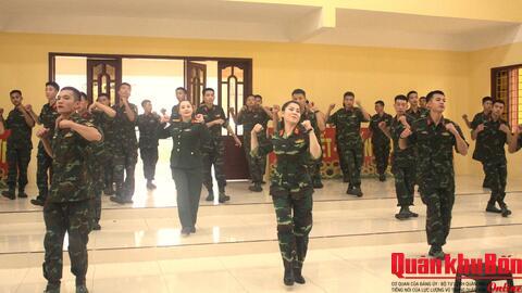 QUÂN KHU 4: LAN TỎA 5 VŨ ĐIỆU SINH HOẠT TẬP THỂ TRONG ĐƠN VỊ