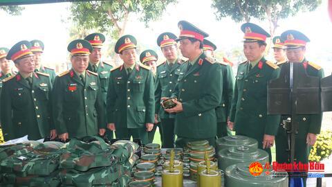 Tư lệnh Quân khu 4 kiểm tra công tác chuẩn bị đón chiến sĩ mới nhập ngũ năm 2025