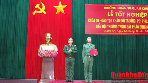 Trường Quân sự Quân khu 4 tổ chức lễ tốt nghiệp khóa 46