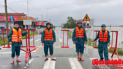 Lực lượng vũ trang thành phố Huế sẵn sàng ứng phó với mưa lũ