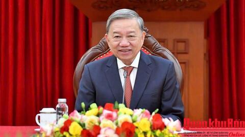 50 năm nước Cộng hòa Dân chủ Nhân dân Lào: Bản lĩnh, trí tuệ và những thành tựu mang dấu ấn thời đại