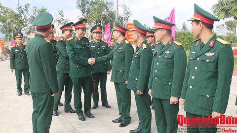 Quân khu 4 kiểm tra toàn diện tại Sư đoàn 324