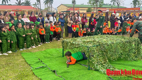 “Một ngày là chiến sĩ Quân đội nhân dân Việt Nam” tại Kho KX5