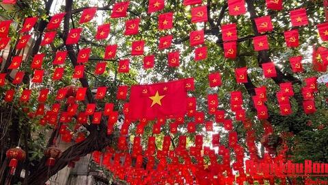 Lấy dân làm gốc, phát huy sức mạnh bền vững của quốc gia