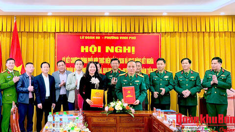Lữ đoàn 80 và phường Vinh Phú ký kết phối hợp thực hiện Đề án 2036