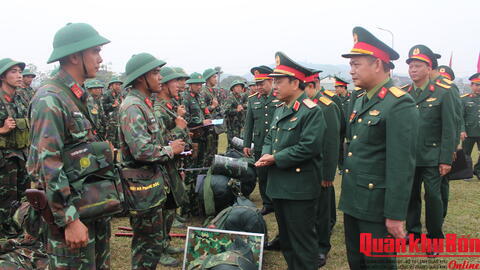 Bộ Tư lệnh Quân khu 4 kiểm tra, chúc Tết trên địa bàn tỉnh Nghệ An