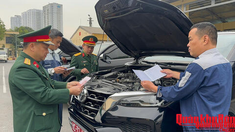 Đại đội Xe (Học viện Chính trị): “Vững tay lái, giữ bền xe”