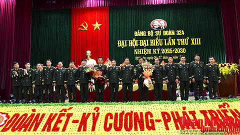 Sư đoàn 324 (Quân khu 4) vững tin bước vào năm mới