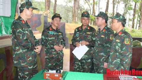 Trường Quân sự Quân khu 4 hoàn thành huấn luyện, luyện tập chuyển trạng thái SSCĐ năm 2026