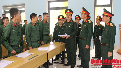 Quân khu 4: Kiểm tra huấn luyện tháng đầu năm 2026 của Sư đoàn 968