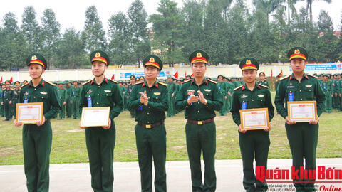 Đoàn cơ sở Trung đoàn 3, Sư đoàn 324 (Quân khu 4) phát động phong trào “3 Tiên phong quyết thắng”