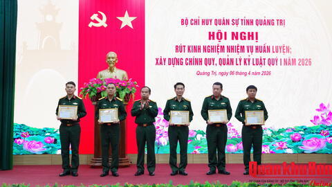 Bộ Chỉ huy Quân sự tỉnh Quảng Trị rút kinh nghiệm nhiệm vụ huấn luyện