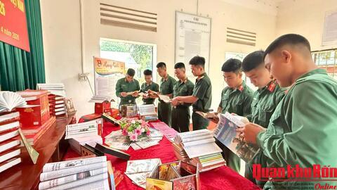 Trung đoàn 3, Sư đoàn 324 (Quân khu 4) hưởng ứng Ngày sách và Văn hóa đọc Việt Nam