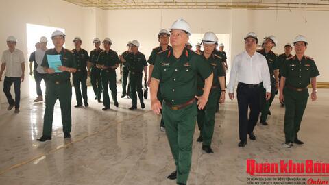 Bộ Quốc phòng kiểm tra tại Quân khu 4