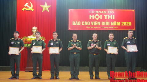 Hội thi Báo cáo viên giỏi ở Lữ đoàn Phòng không 283 thành công tốt đẹp