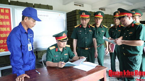 Quân khu 4: Kiểm tra công tác an toàn, vệ sinh lao động và phòng chống cháy nổ tại Bộ Chỉ huy Quân sự tỉnh Nghệ An