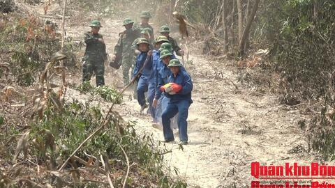 Đưa hài cốt các liệt sĩ về từ cao điểm 278 – Chiến trường xưa Quảng Trị