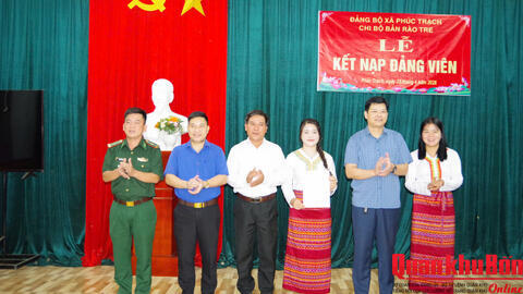 Gieo “hạt giống đỏ” ở Bản Rào Tre