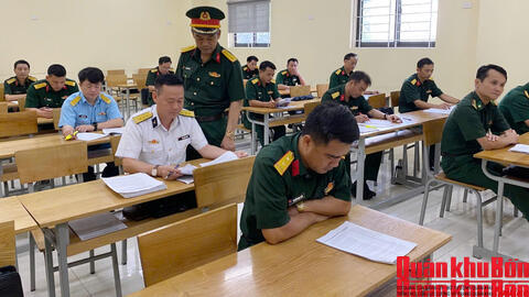 Học viên Hệ 3, Học viện Chính trị tích cực ôn tập, sẵn sàng thi tốt nghiệp