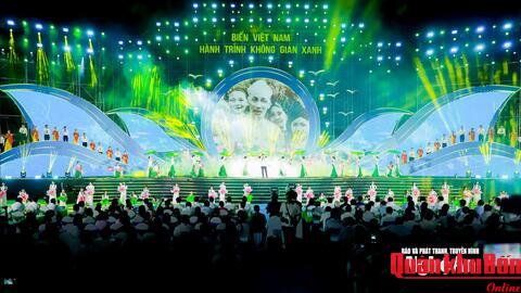 Chương trình nghệ thuật "Biển Việt Nam - Hành trình không gian xanh" lan tỏa thông điệp bảo vệ môi trường biển và phát triển bền vững