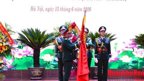 Học viện Hậu cần đón nhận Huân chương Bảo vệ Tổ quốc hạng Nhất