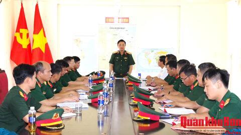Tư lệnh Quân khu 4 kiểm tra tại Thành phố Huế